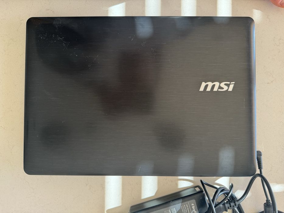 Laptop Notebook MSI MS-16Y1