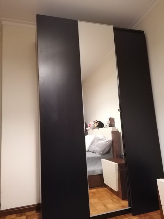 Armário ikea komplement preto porta em.espelho