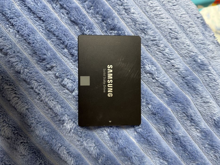 Samsung V-NAND SSD 860 EVO 250 GB