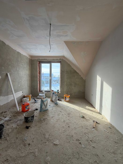 Шикарний Будинок біля Міста готовий до ремонту