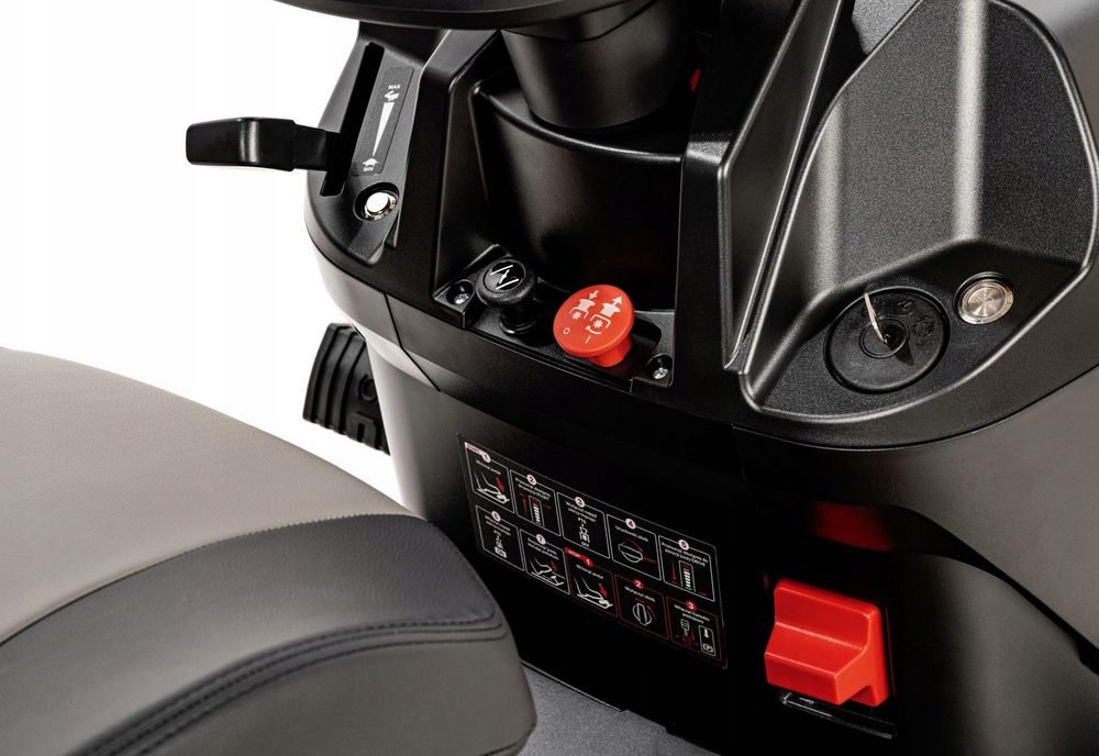 Traktor Cedrus Premium C-Trac-103Hc-H Silnik Honda Gxv630