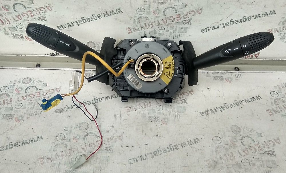 Руль Подушка Шлейф AirBag Гітара Подрулевой Переключатель Fiat Doblo