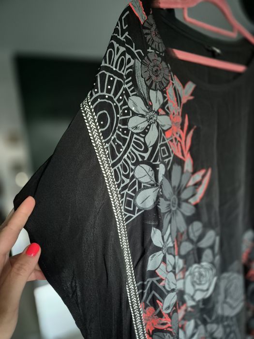 Bluzka "nietoperz" Desigual