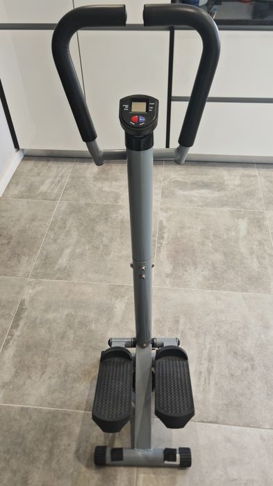 Step com apoio de braços