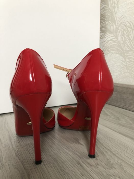 Червоні туфлі Lino Marano