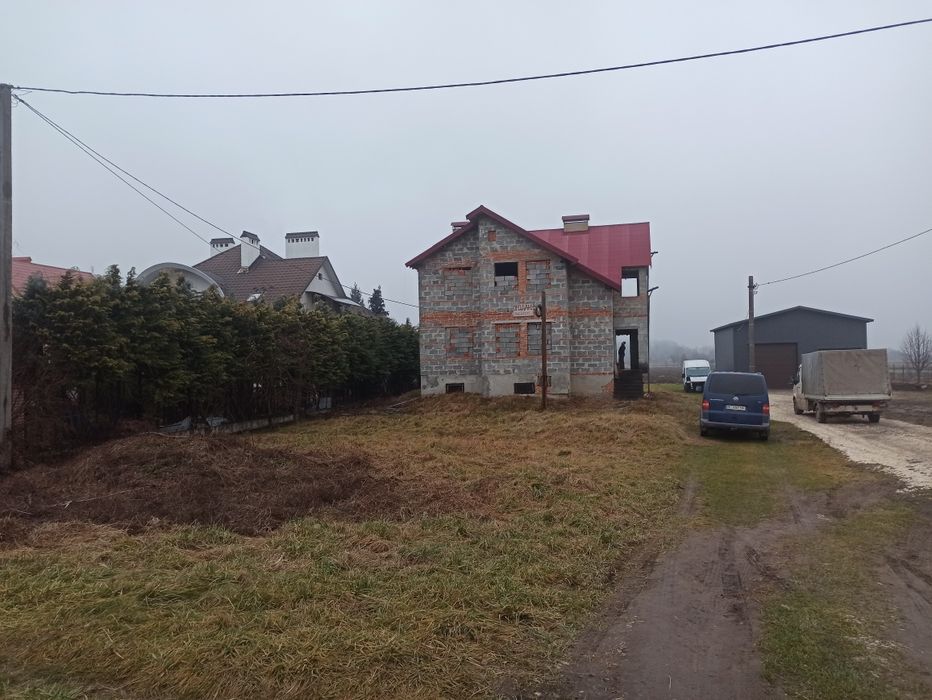 Продається будинок с Бісковичі