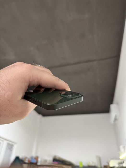 Apple iphone 13 128 gb зелений 90% айфон