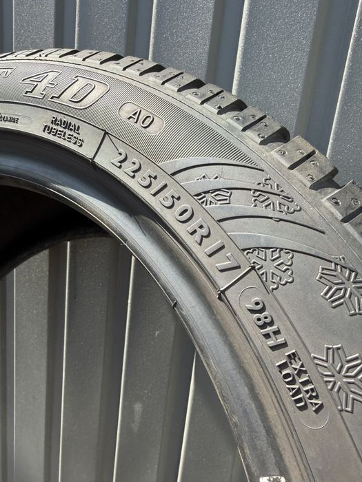Шини Резина Зима 225/50 R17 98H Dunlop Winter Sport 4D