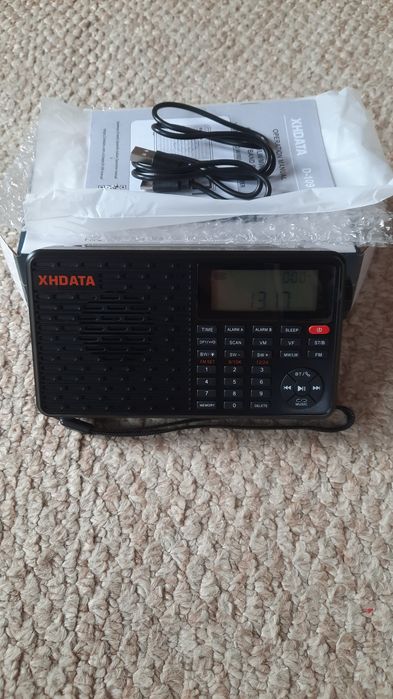 Продам Радіо XHDATA D 109