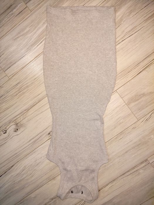 Sukienka prążek 32