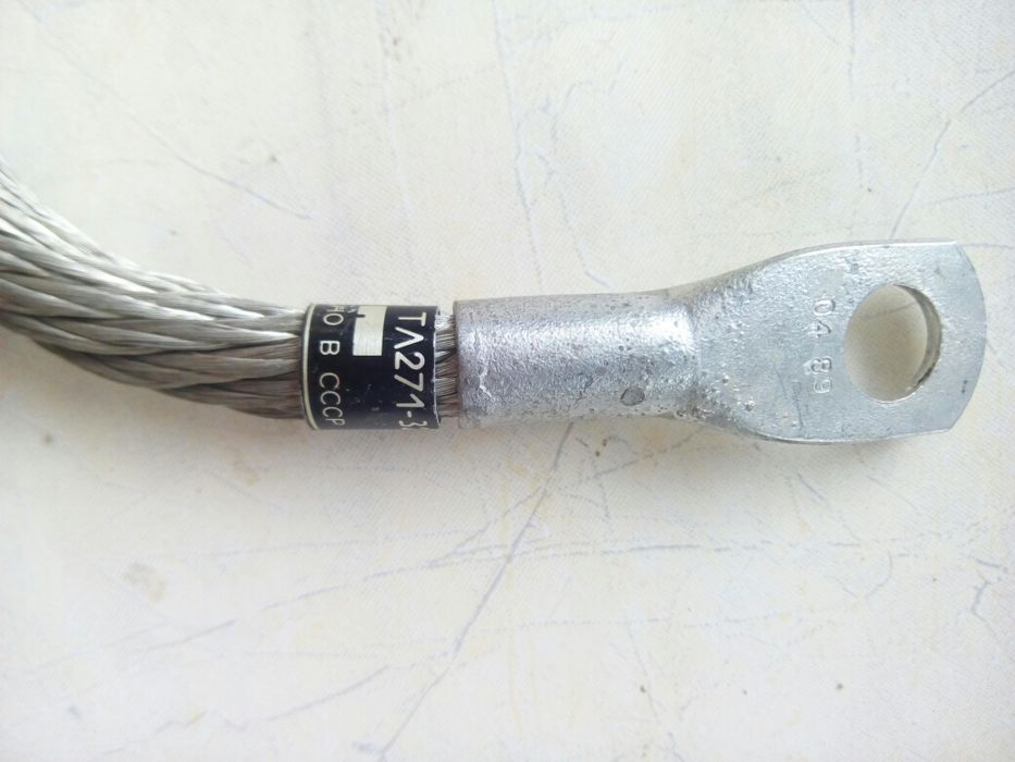 Радиодетали СССР из сундучка