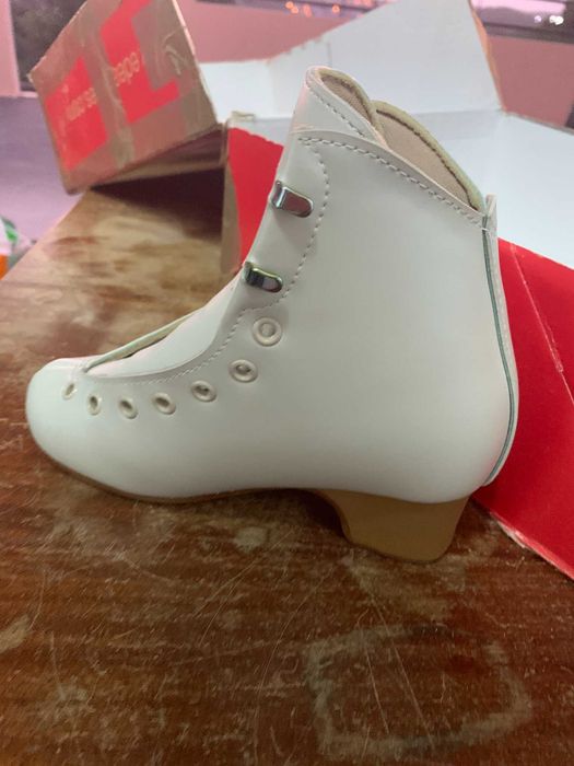 Botas EDEA ESORDIO 205 - Novo