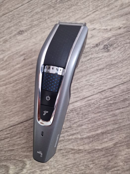 Машинка для стрижки PHILIPS 5000 HC5650/15