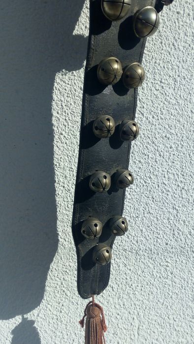 Coleira de guizos para animal