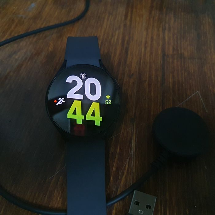 Samsung watch 5  40mm