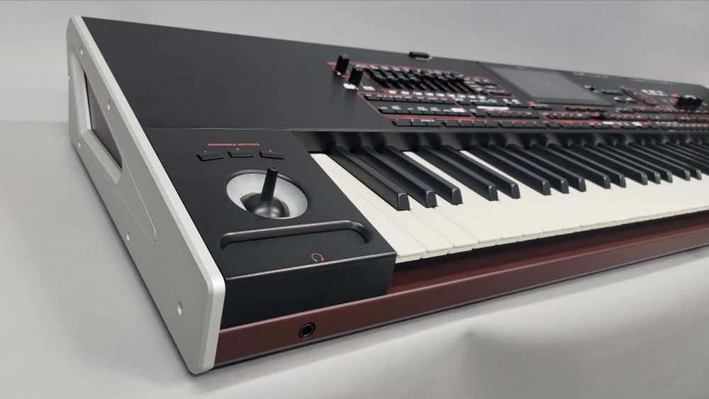 KORG PA4X PRO INTERNATIONAL - професійна робоча станція, ПРЕМІУМ класу!