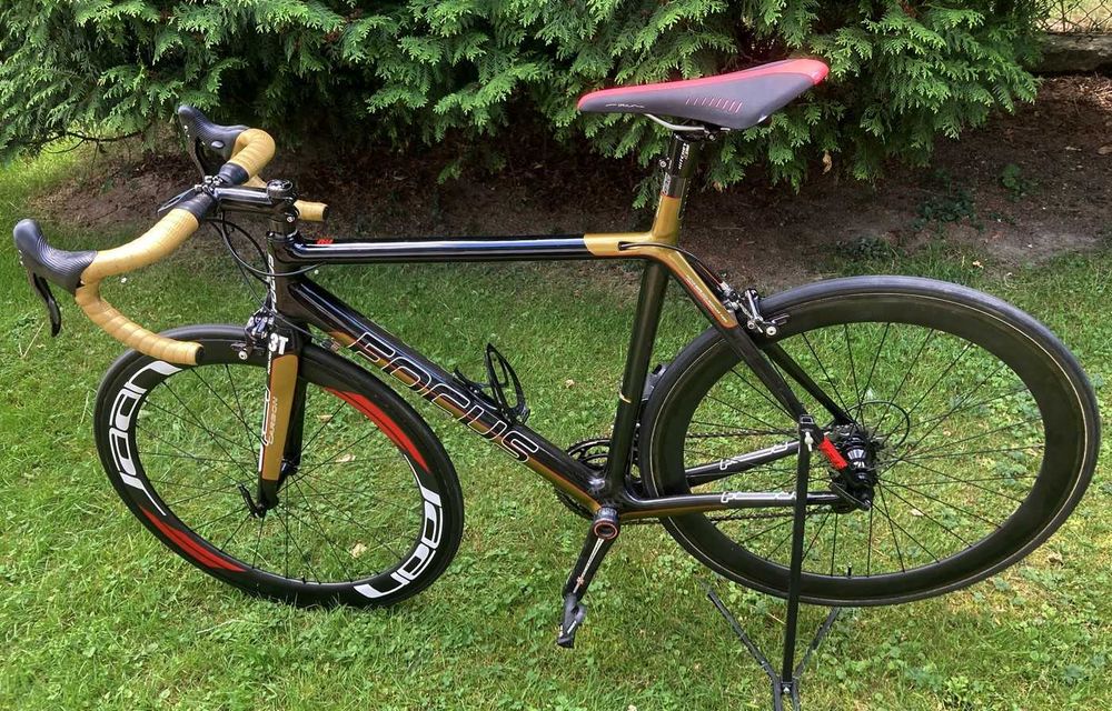 Focus Izalco MaX Karbon