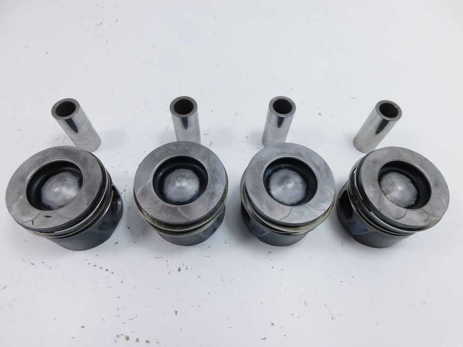 Tłok tłoki 2.0 HDI TDCI EURO5 Ford Peugeot Citroen C5 III S-Max Kuga II