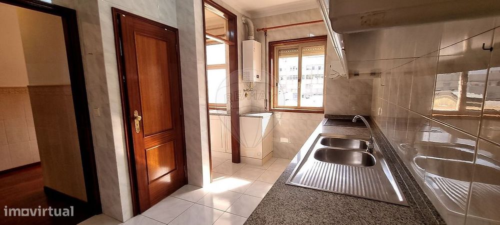 Apartamento T2 para arrendamento