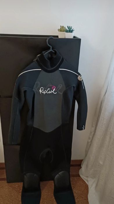 Fato surf Rip curl NOVO com etiqueta