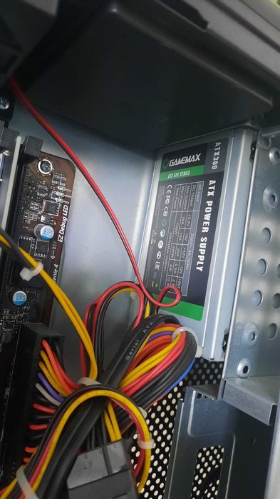 Системний блок: i3-6100, 120Gb SSD, 8Gb RAM