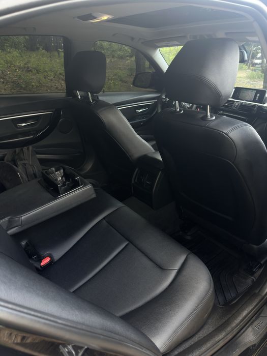 BMW 3 Series F30 2014 (2015) 2.0