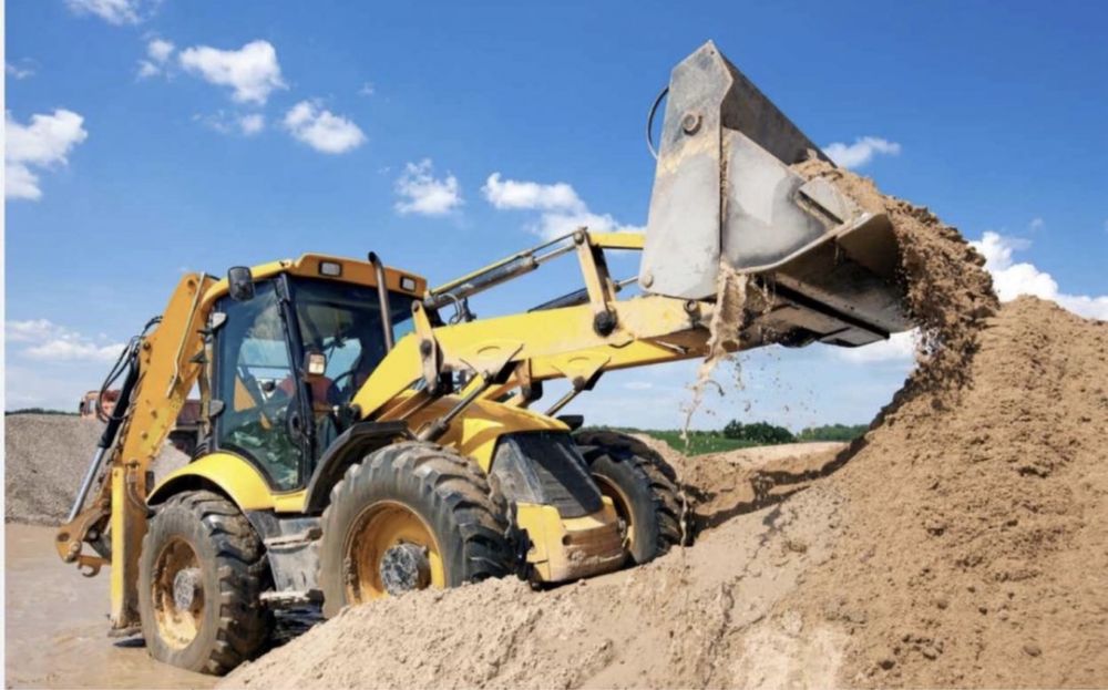 Uslugi koparką, koparko-ładowarką. Prace ziemne, wykopy, wyburzenia