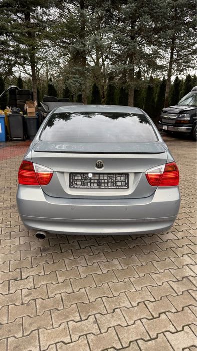 Bmw e90 320i automat