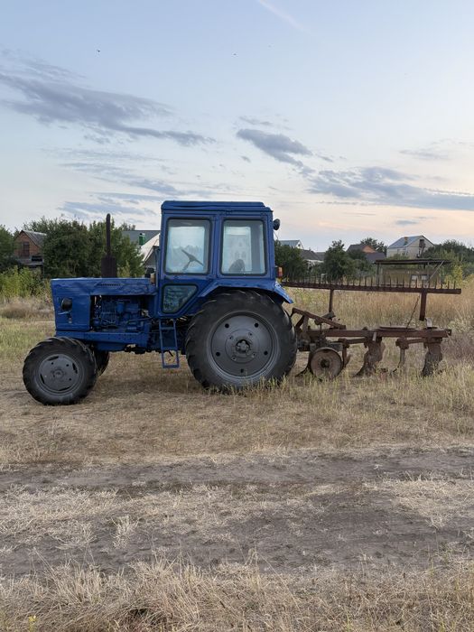 В продажі трактор МТЗ82