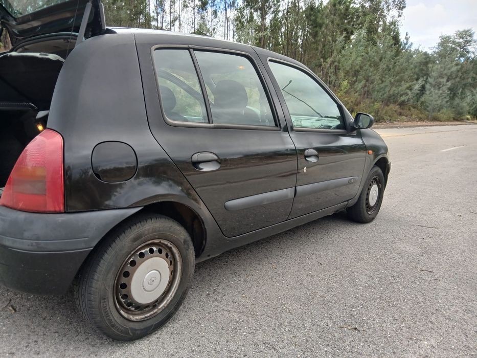 Renault Clio - 1100 Gasolina