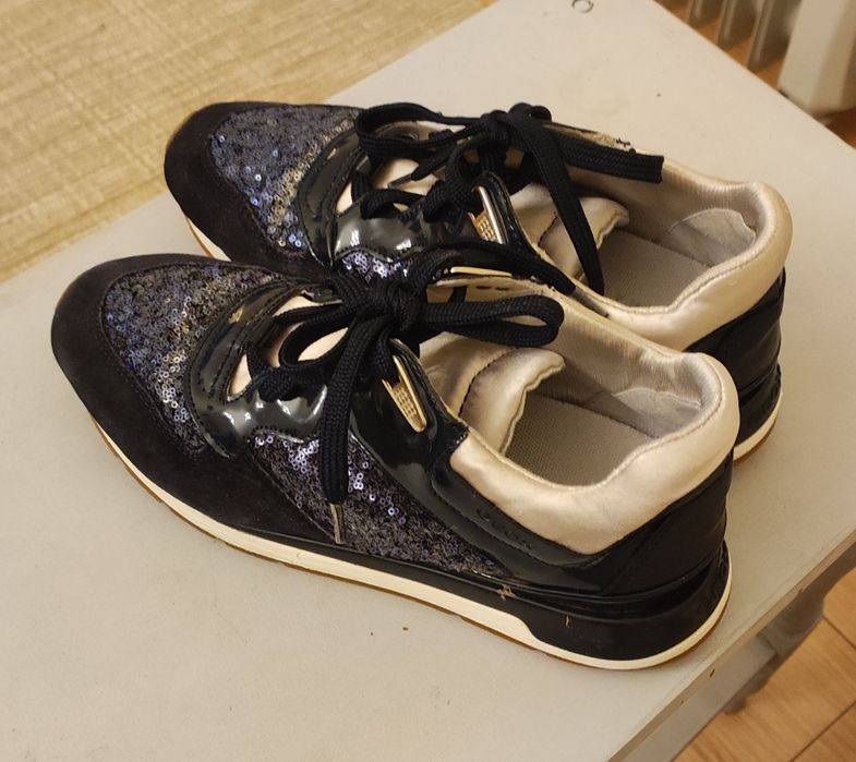 Sapatilhas Geox azul marinho