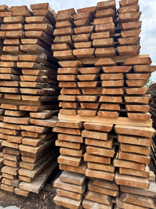 Sezonowana tarcica modrzew 60 mm