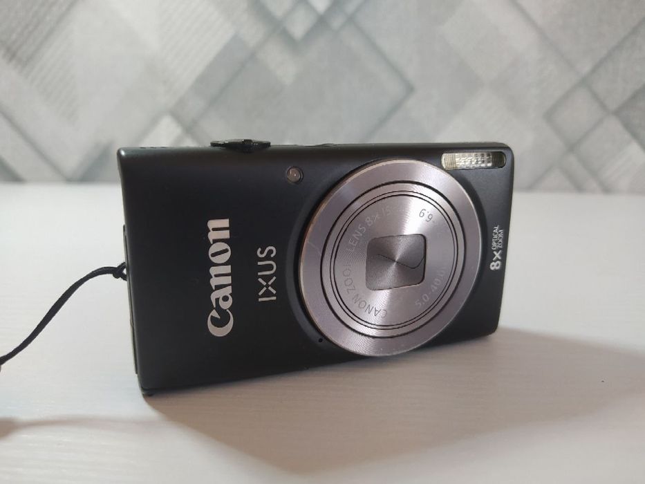 Canon IXUS 132 IS (Цифровий Фотоапарат)