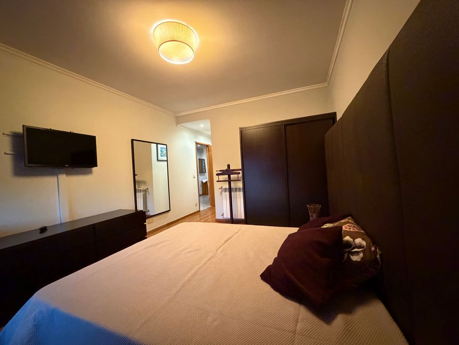 Apartamento T2 junto à praia da Sereia em Canidelo (ao lado do Continente Bom Dia da marginal)