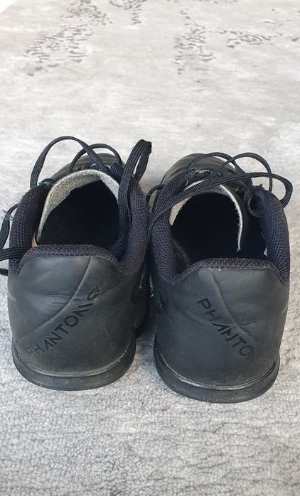 Buty Nike 35 halówki