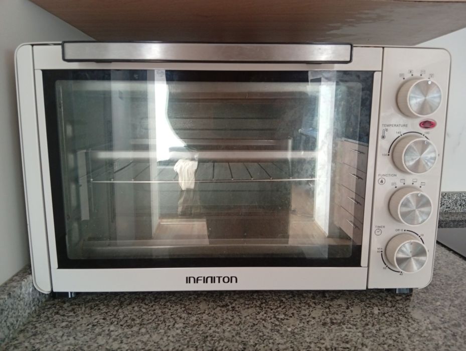 Forno elétrico novo