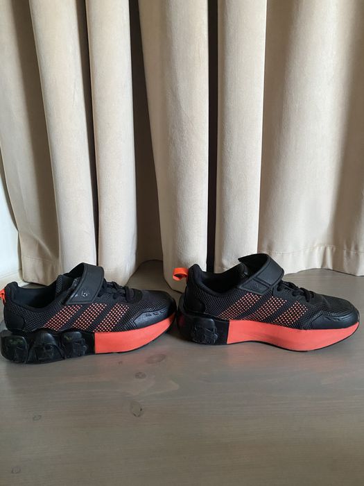 Кросівки adidas star wars