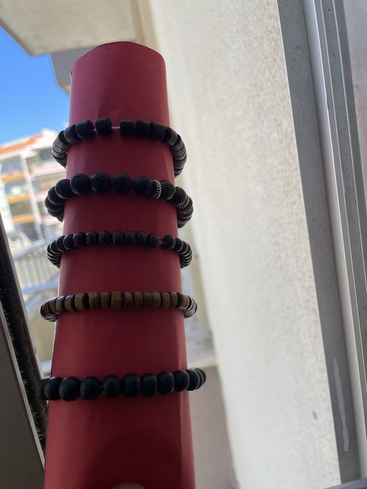 Vendo variadase de pulseiras