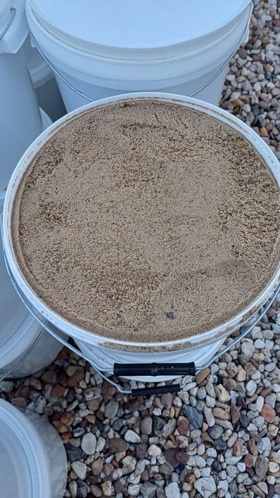 Żwir w wiadrach po 25 kg