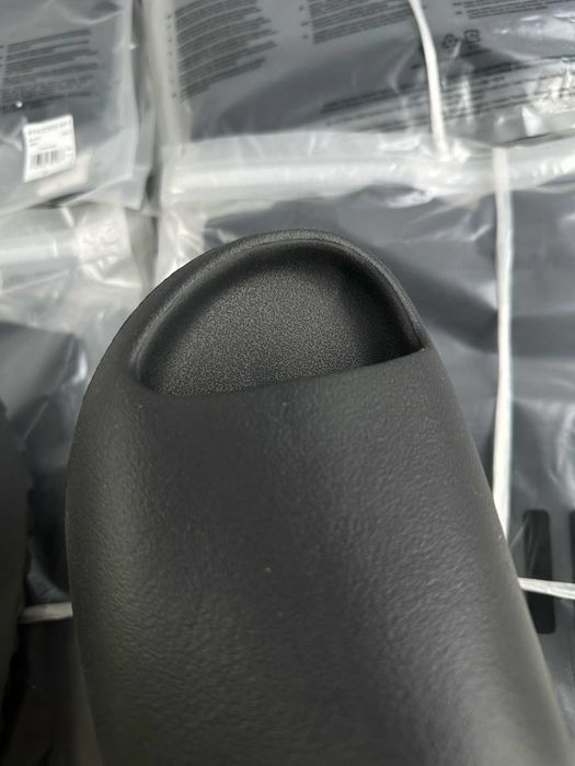 Yeezy_Slide_Onyx R.43