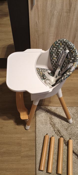 Krzesełko do karmienia Lionelo