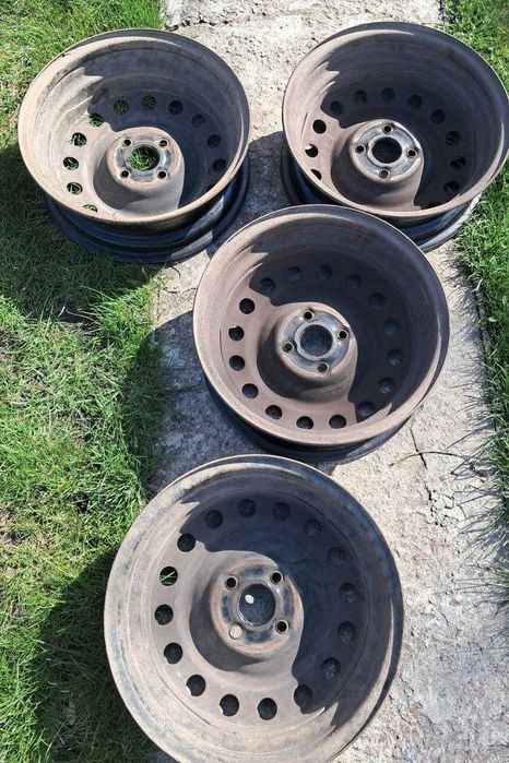 Продам б/у диски автомобільні R15 W6 PCD4x100 ET45
