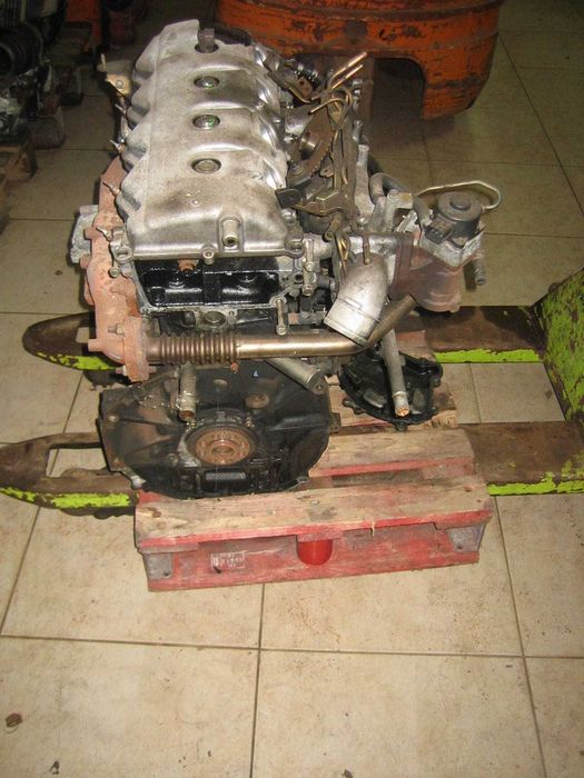 Motor Nissan Primera w 12