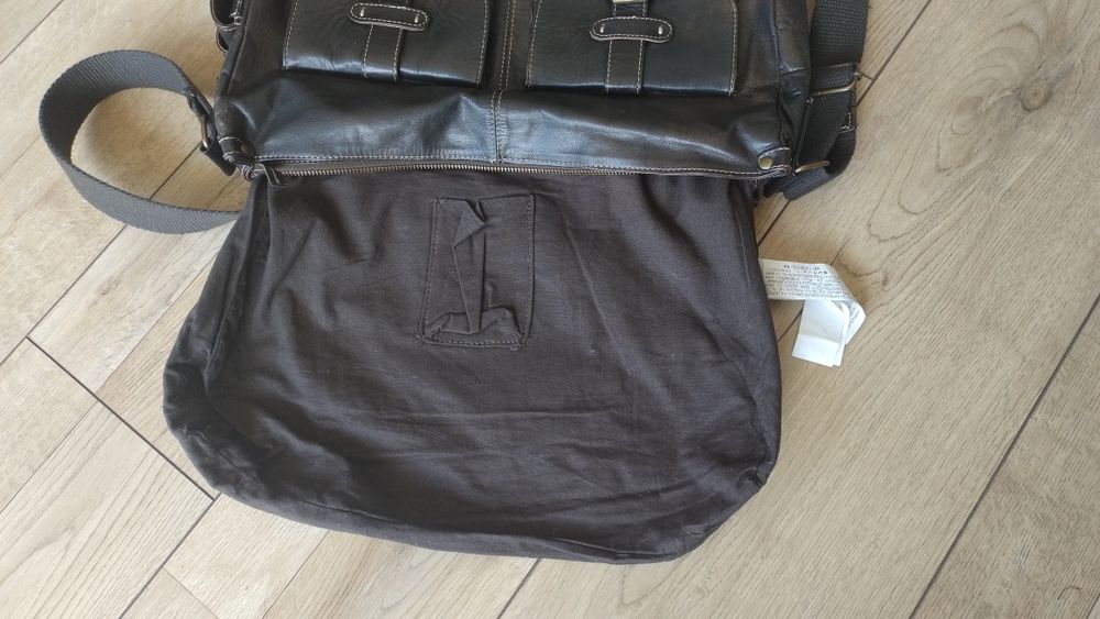 Torba na ramię  . Torba na laptopa