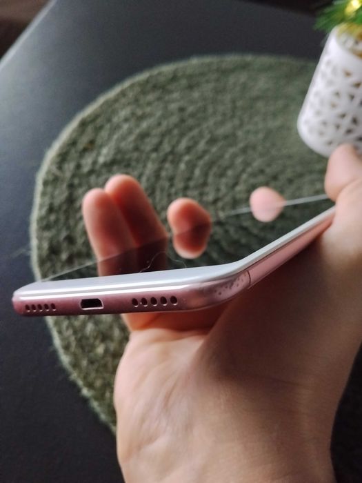 Смартфон Xiaomi Redmi 5 Plus 4/64 Gb