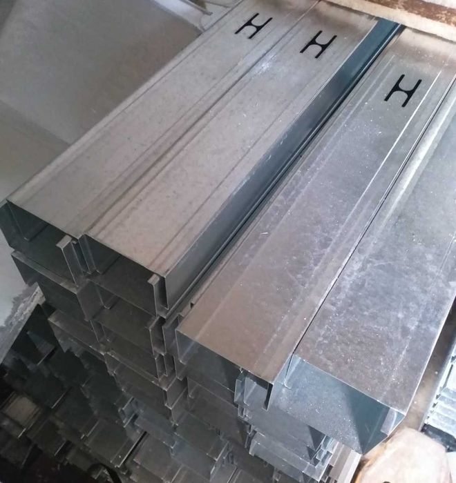 Profil profile UW oraz CW na ściany działowe