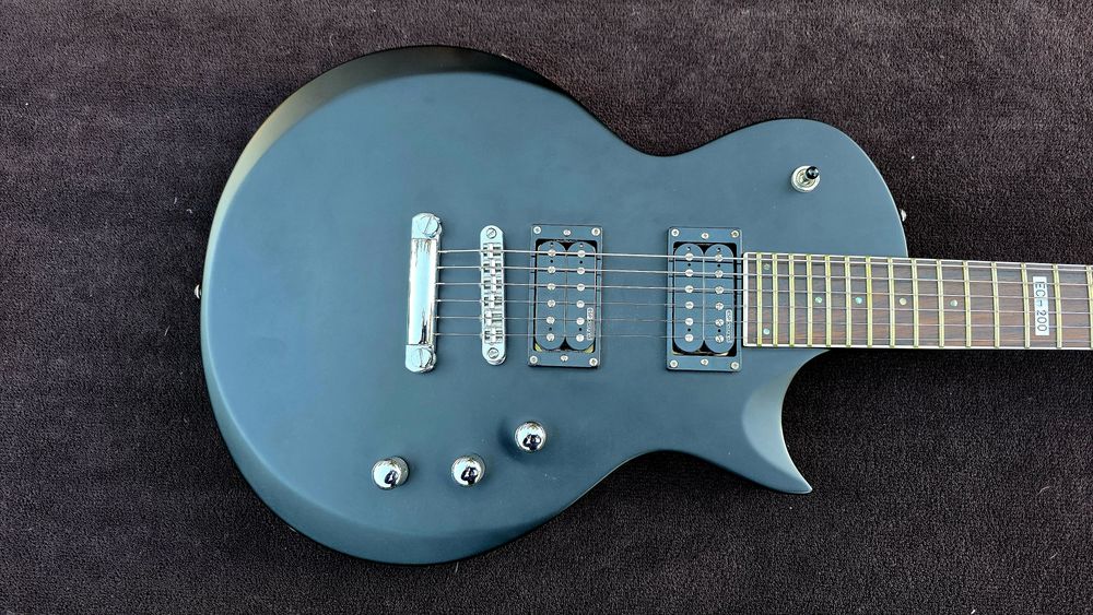 Gitara elektryczna LTD ESP EC 200 gotoh