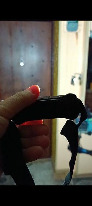 Великі фонарики ліхтарі налобні дуже яркі і у 2 дешевше ніж на ринку.