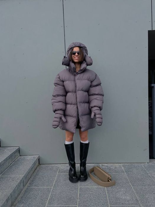 Пуховик з рукавицями SALE