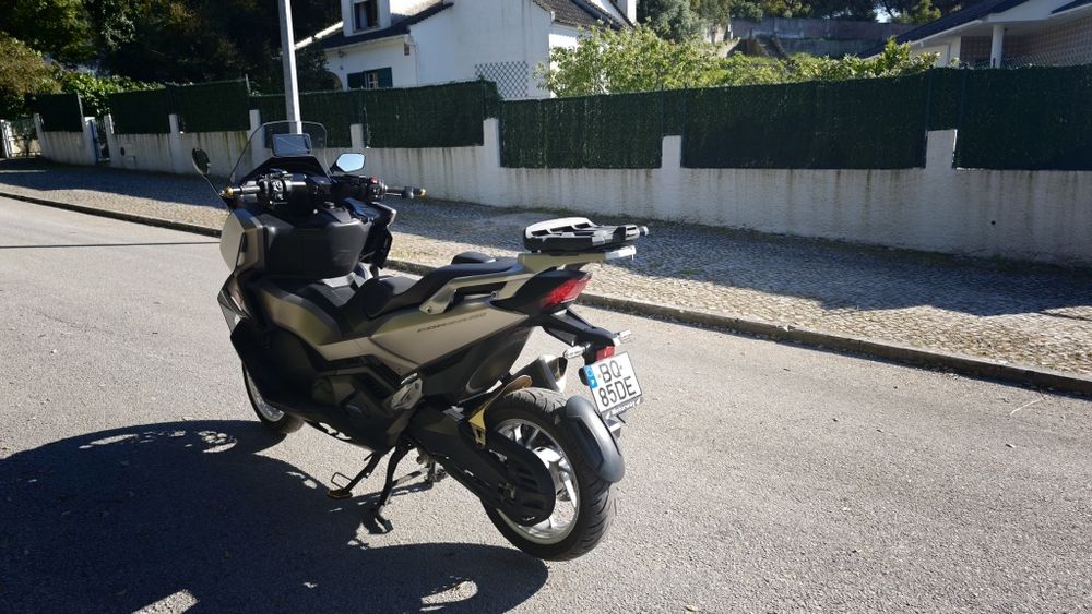Honda forza 750 2025
